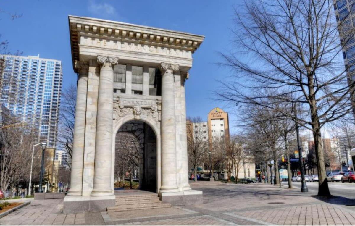 Downtown! Private Balcony! 24 Concierge! Pt11H Apartment Atlanta Bagian luar foto
